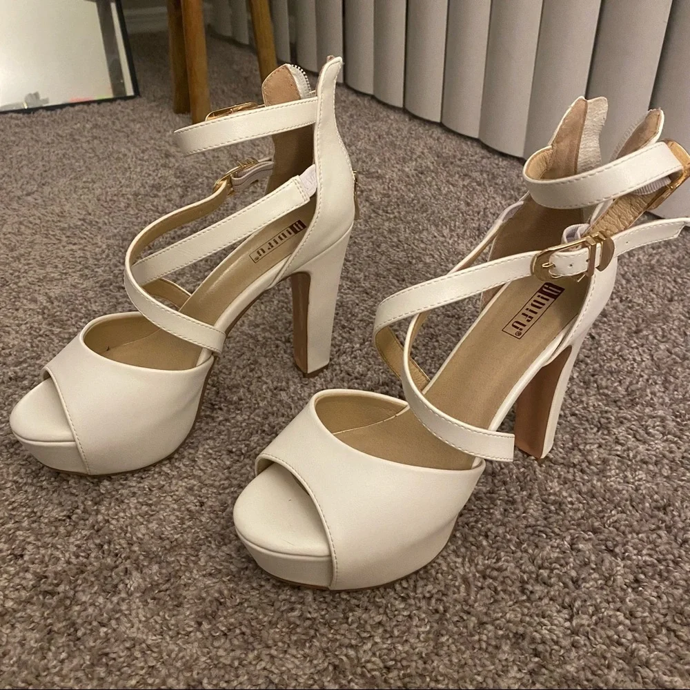 Crisscross Straps Peep Toe Platform High Heels Size 7.5 - Picture 3 of 7